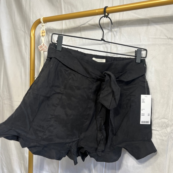 Urban Outfitters Shorts - Picture 4 of 4